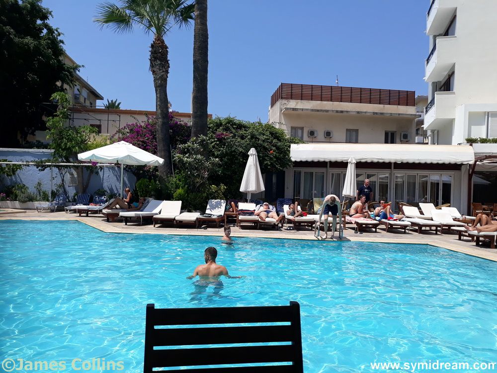 Lunch at the Plaza after doing some legal stuff in town.