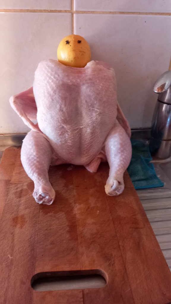 Not a roach, clearly. A 2.8 kilo chicken (14.00 euros) which will last us all week.