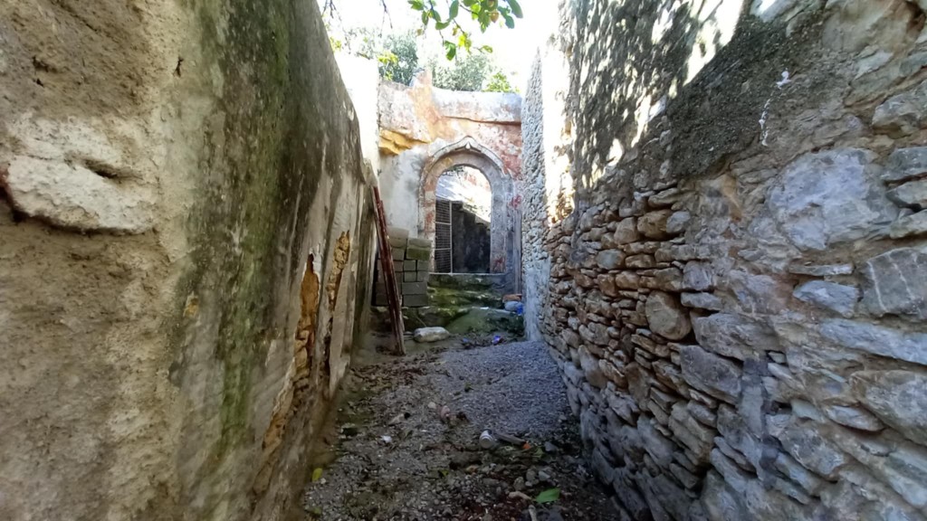 fd9c2076-6972-4f13-b9d2-e467505d05ef